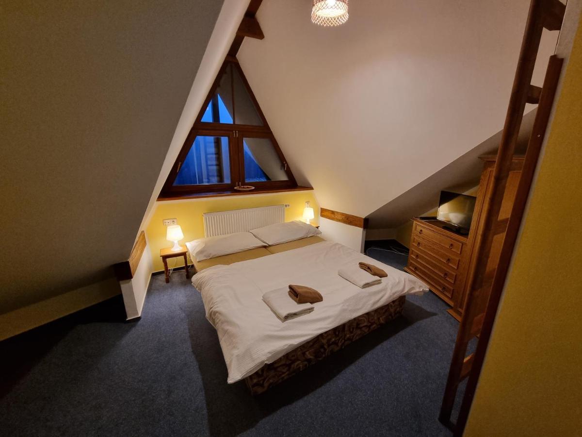 Penzion Rotunda Harrachov Esterno foto